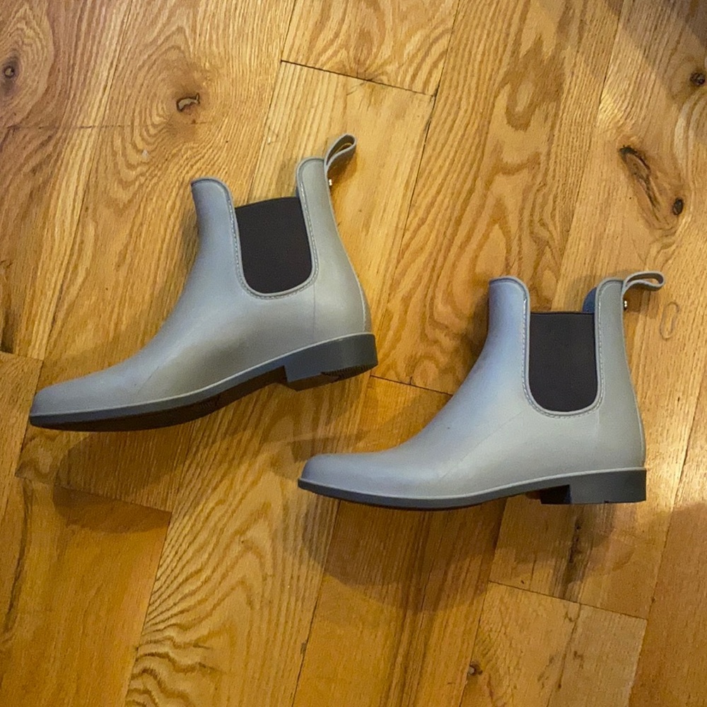 Sam Edelman Chelsea rain boots size 8